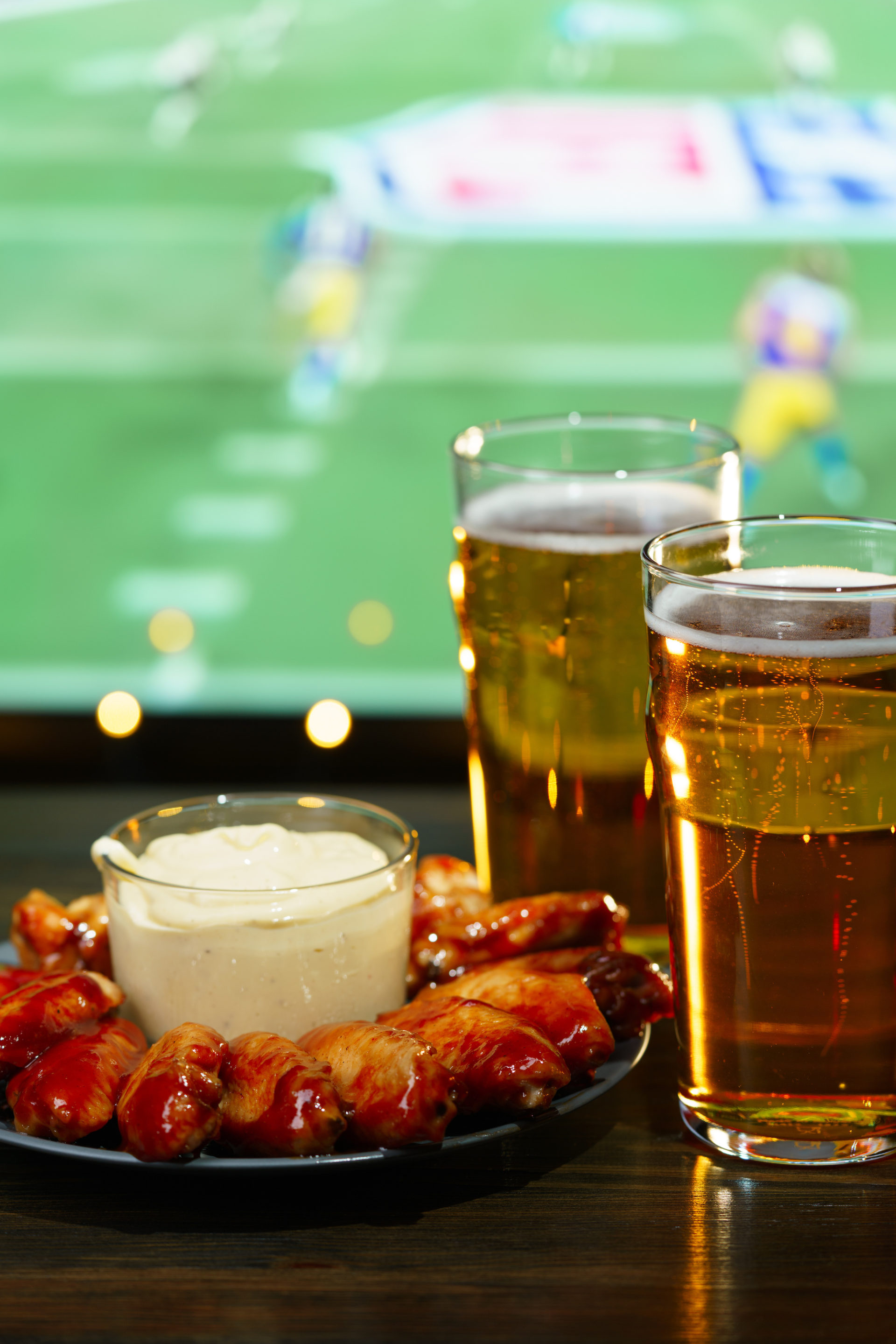 Lockeroom Sports Lounge & Food Truck