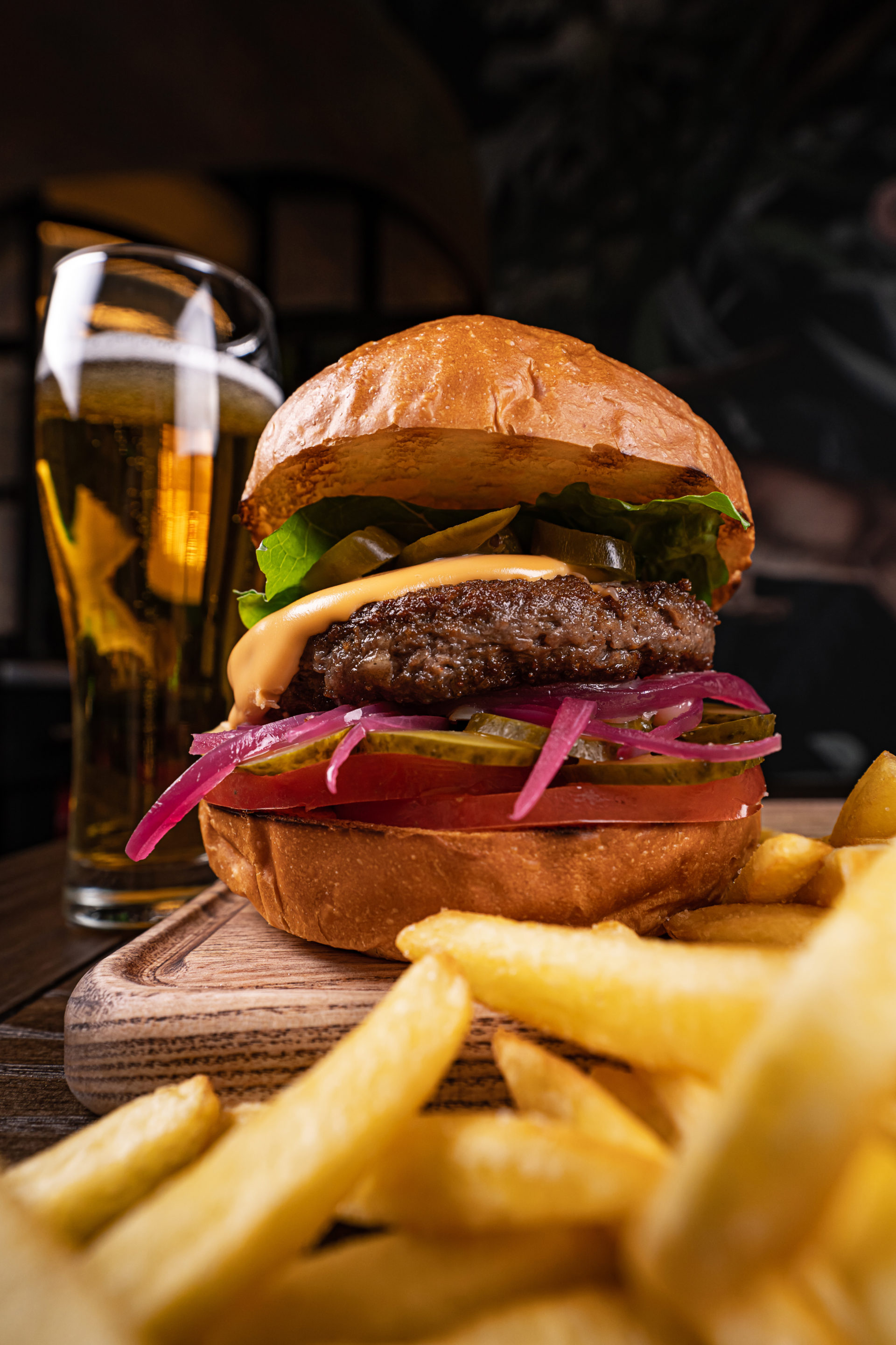 Lockeroom Sports Lounge & Food Truck